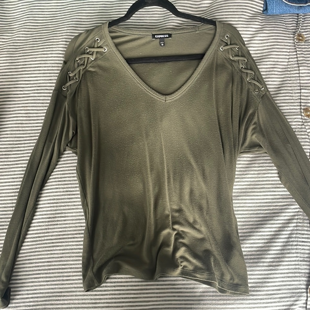Long sleeve top